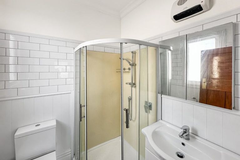 Photo of property in 37b Awamutu Grove, Waiwhetu, Lower Hutt, 5010