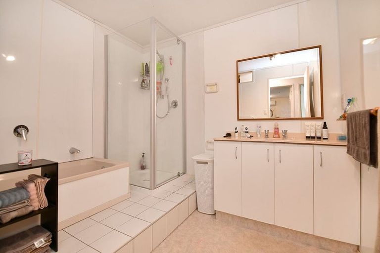 Photo of property in 24 Porowha Road, Westgate, Auckland, 0814