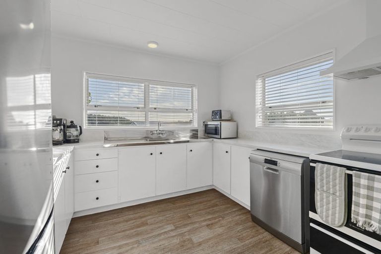 Photo of property in 27a Norwich Avenue, Spotswood, New Plymouth, 4310