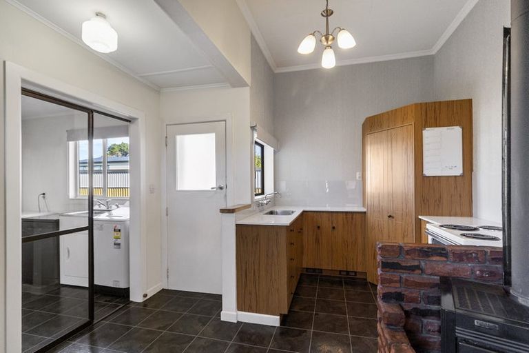 Photo of property in 12 Hatton Street, West End, Timaru, 7910