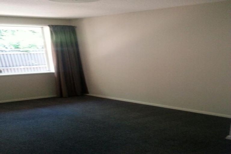 Photo of property in 1/21 Wyatt Place, Russley, Christchurch, 8042