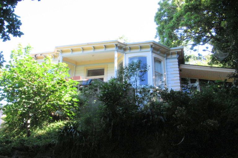 Photo of property in 25 Everton Terrace, Kelburn, Wellington, 6012