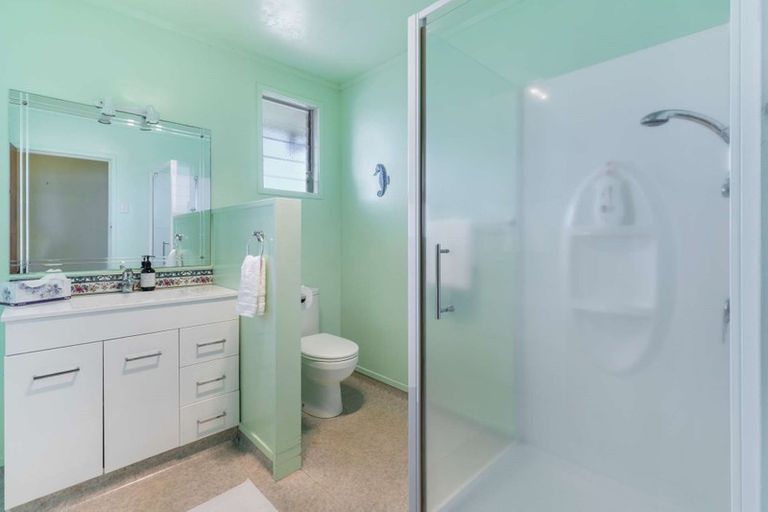 Photo of property in 54 Island View Road, Western Heights, Rotorua, 3015