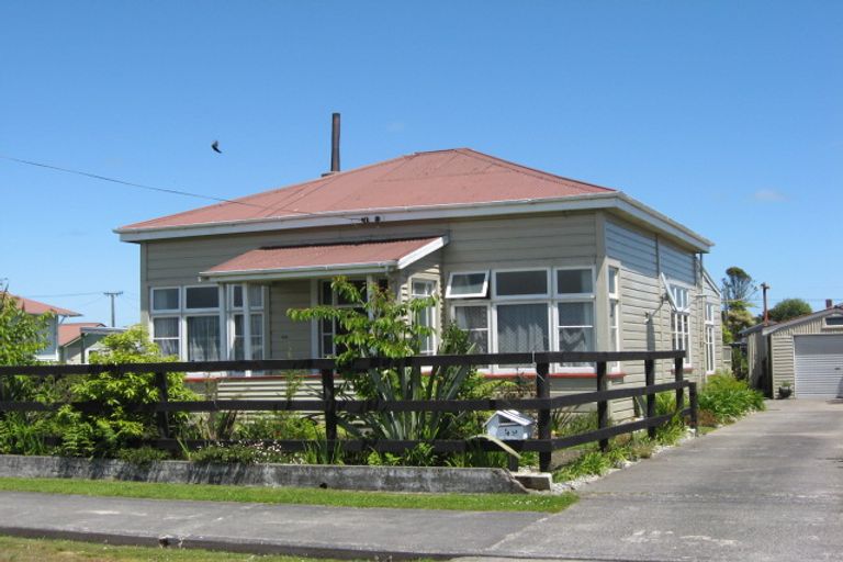 Photo of property in 48 Romilly Street, Westport, 7825