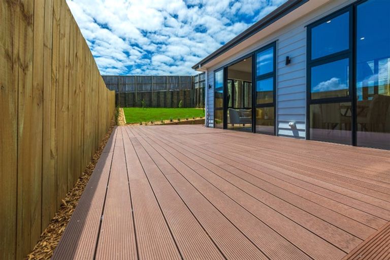 Photo of property in 144 Ninth View Avenue, Beachlands, Auckland, 2018