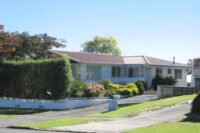 Photo of property in 126 Balmoral Drive, Tokoroa, 3420