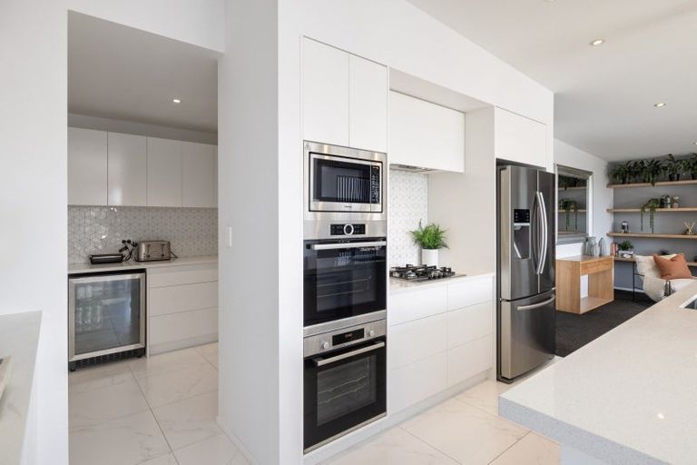 Photo of property in 4 Otira Close, Papamoa Beach, Papamoa, 3118