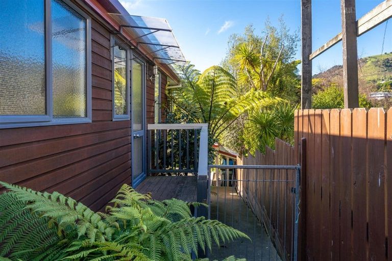 Photo of property in 6b Ngapua Place, Atawhai, Nelson, 7010