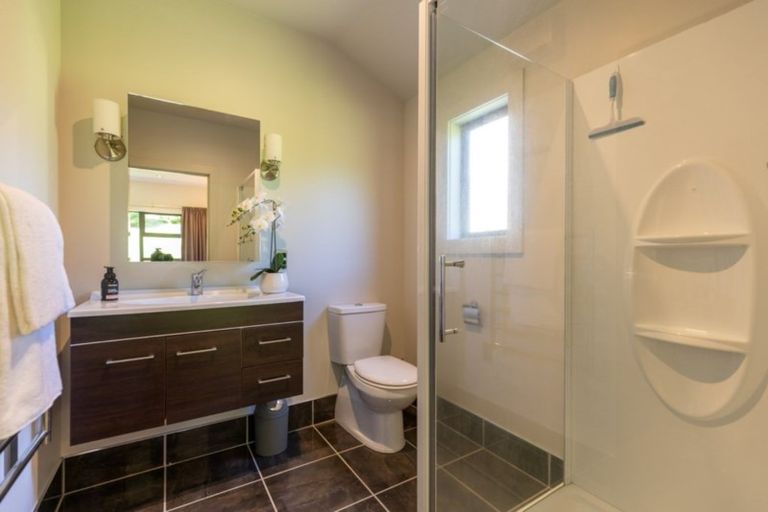 Photo of property in 32 Quill Street, Lake Hayes, Queenstown, 9304