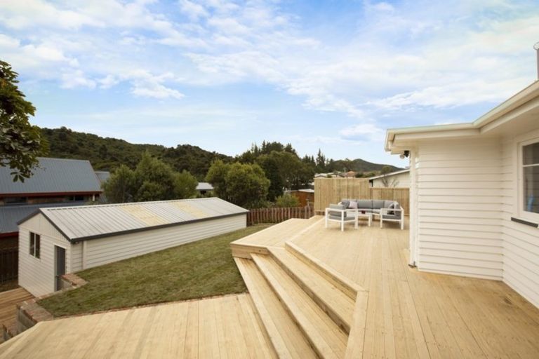 Photo of property in 76 Hampden Street, Picton, 7220