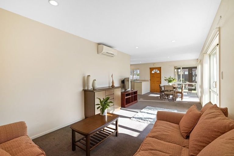 Photo of property in 2/28 Hay Street, Bromley, Christchurch, 8062