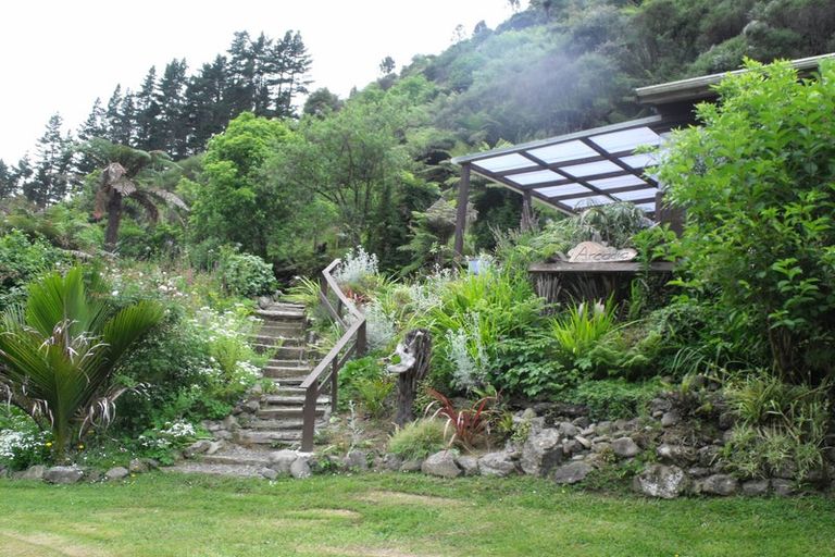 Photo of property in 102 Pakihi Road, Toatoa, Opotiki, 3197