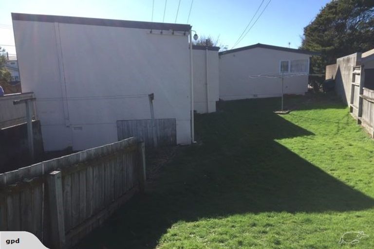 Photo of property in 49 Eatwell Avenue, Paraparaumu Beach, Paraparaumu, 5032