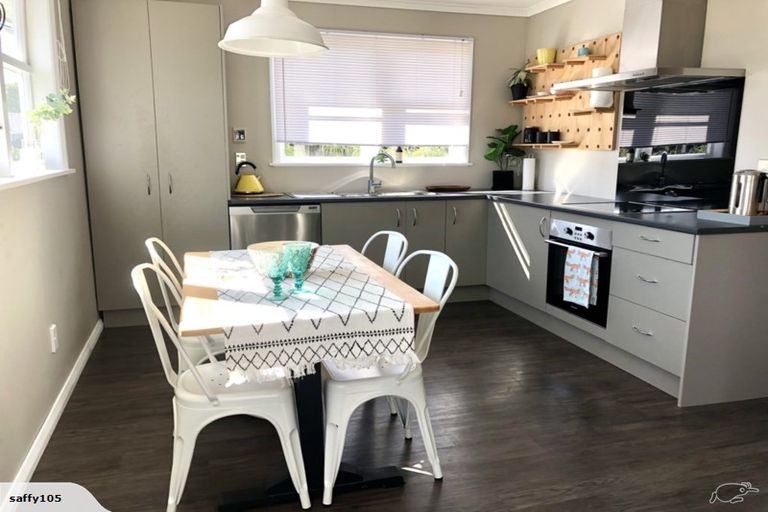 Photo of property in 44a Seddon Street, Wallaceville, Upper Hutt, 5018