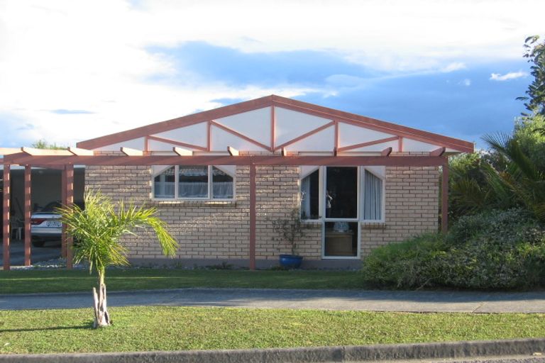 Photo of property in 4 Markson Avenue, Onerahi, Whangarei, 0110