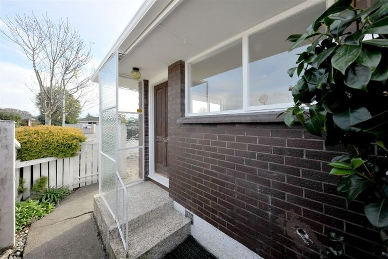 Photo of property in 1/224 Waimairi Road, Ilam, Christchurch, 8041