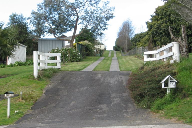 Photo of property in 150 Waitaha Road, Welcome Bay, Tauranga, 3112