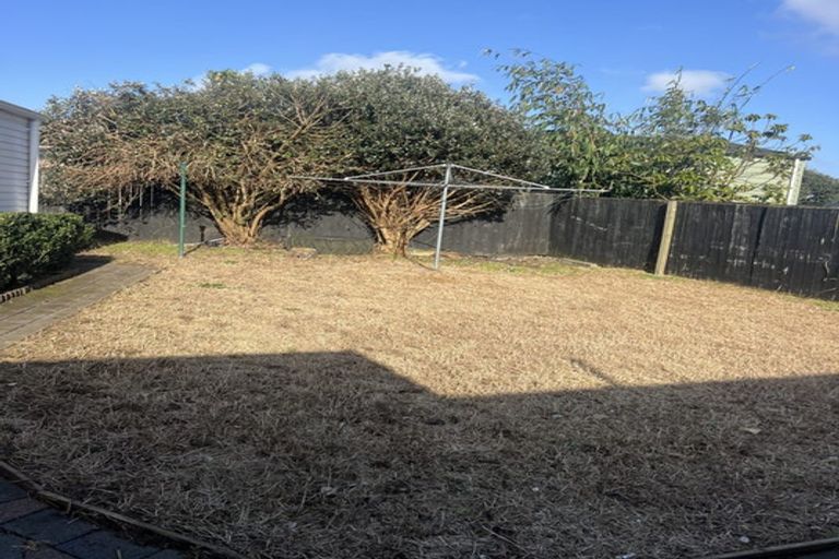 Photo of property in 37 Winsford Street, Manurewa, Auckland, 2102