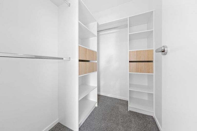 Photo of property in 89a Reeves Road, Pakuranga, Auckland, 2010