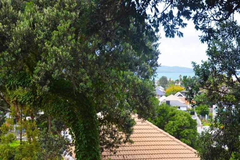 Photo of property in 1/13 Prospect Terrace, Milford, Auckland, 0620