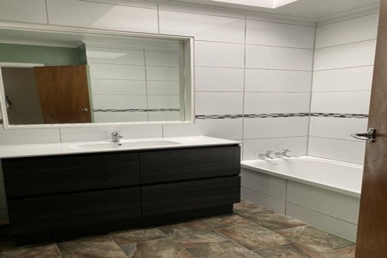 Photo of property in 195 Williams Road North, Pyes Pa, Tauranga, 3173