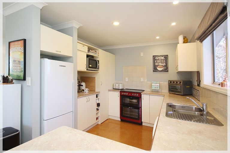 Photo of property in 2076 Tangimoana Road, Tangimoana, Palmerston North, 4473