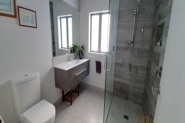 Photo of property in 11 Rotoiti Way, Poraiti, Napier, 4112