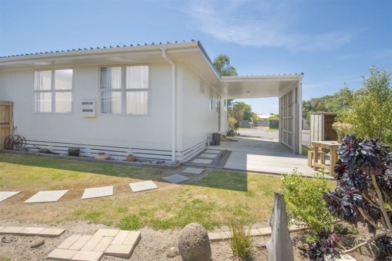 Photo of property in 1/4 Tahara Crescent, Mount Maunganui, 3116