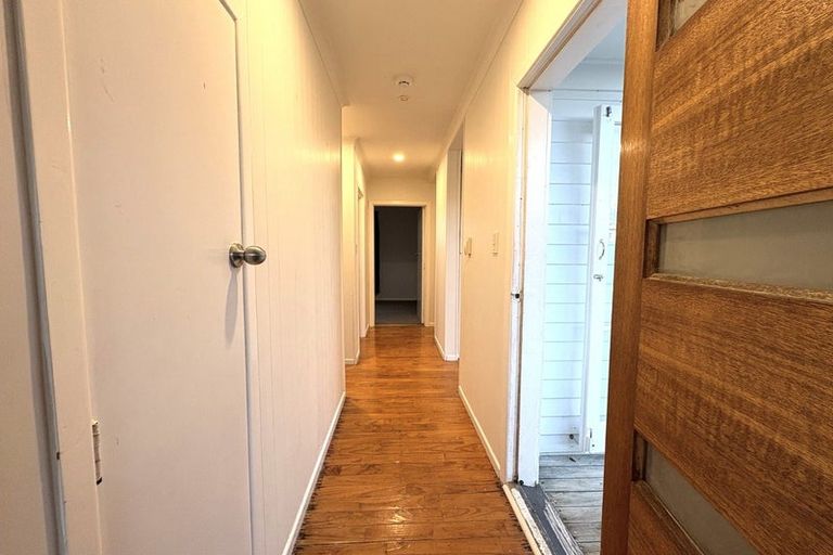 Photo of property in 1/12 President Avenue, Papakura, 2110