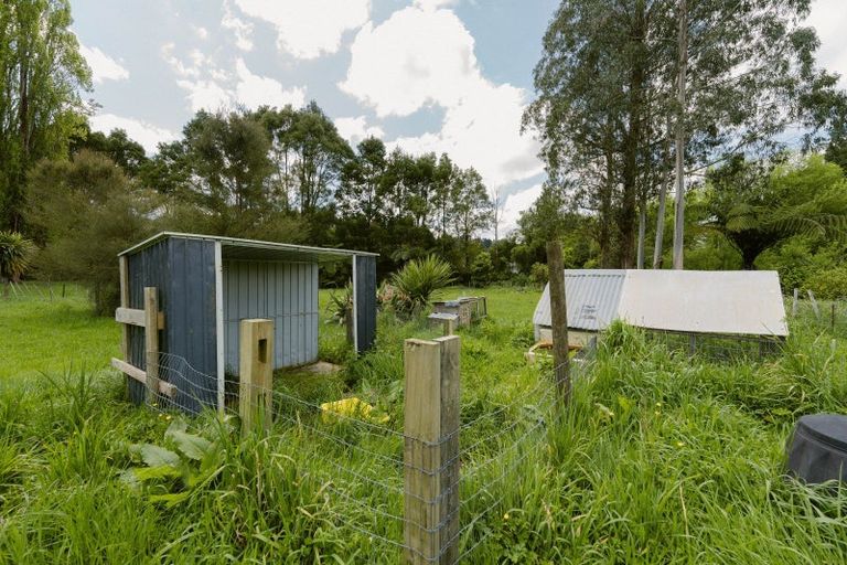 Photo of property in 18 Kuku Road, Pohangina, Ashhurst, 4884