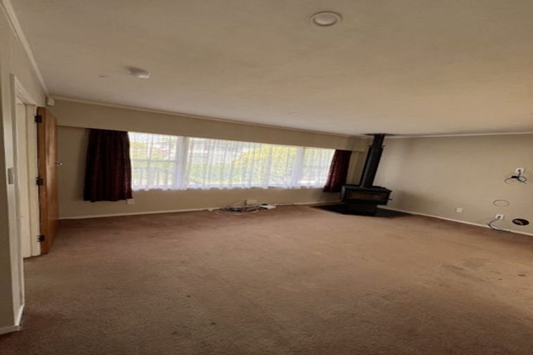 Photo of property in 1 Short Street, Manurewa East, Auckland, 2102