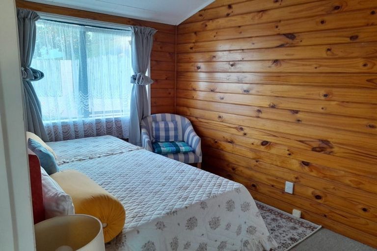 Photo of property in 26 Cranberry Place, Bucklands Beach, Auckland, 2012