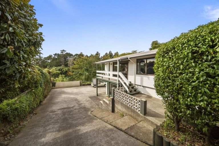Photo of property in 40 Omata Road, Marfell, New Plymouth, 4310