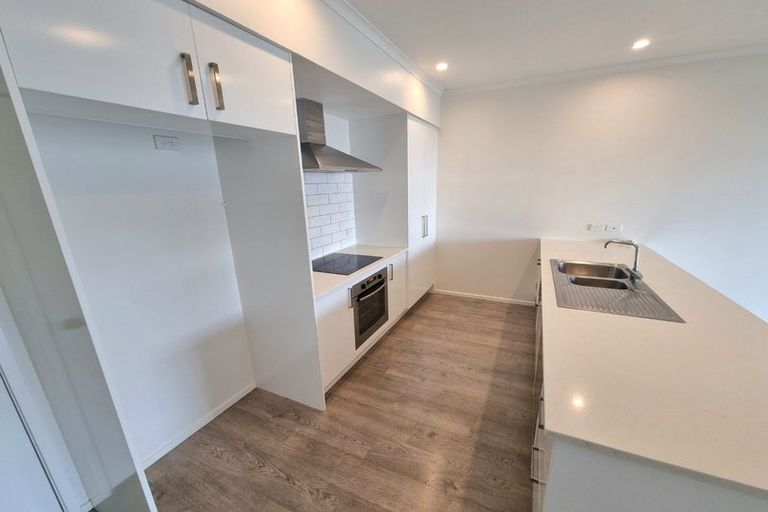 Photo of property in 61 Caldera Drive, Long Bay, Auckland, 0630