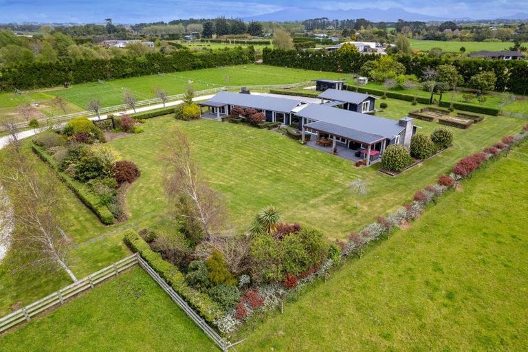 Photo of property in 50a Richmond Road, Brixton, New Plymouth, 4373