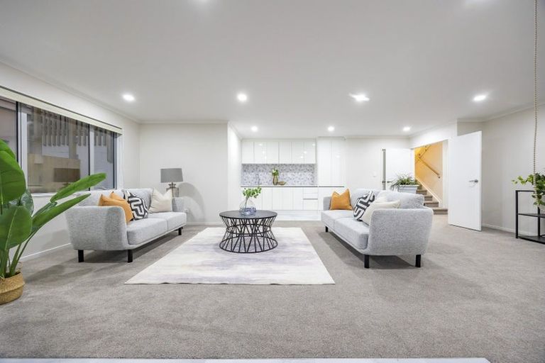 Photo of property in 49c Marriott Road, Pakuranga, Auckland, 2010