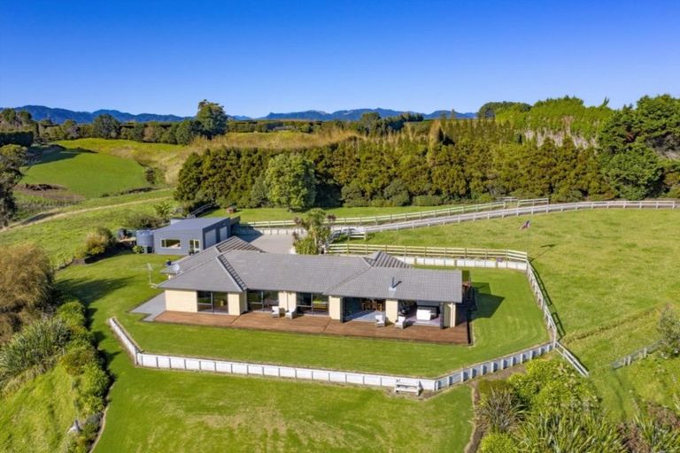 Photo of property in 45 Beach Road, Tirohanga, Opotiki, 3197