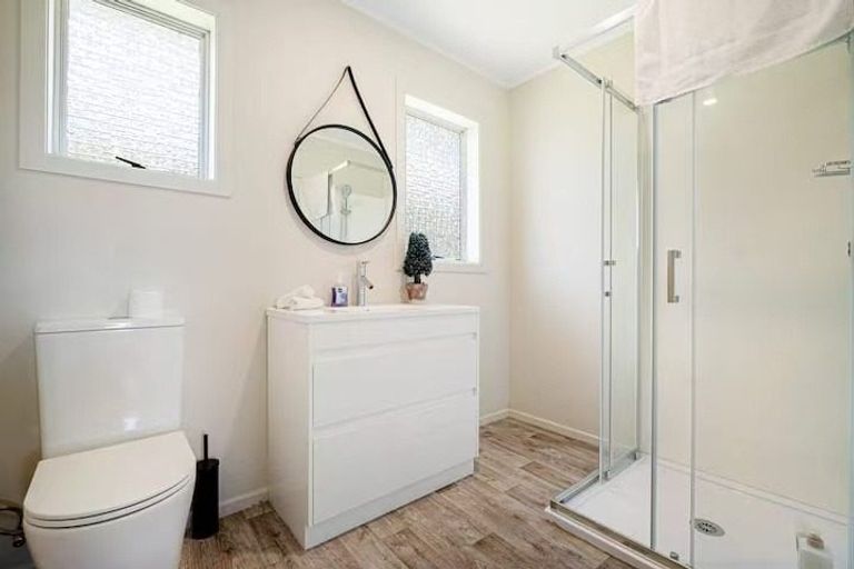 Photo of property in 36a Walter Street, Hauraki, Auckland, 0622