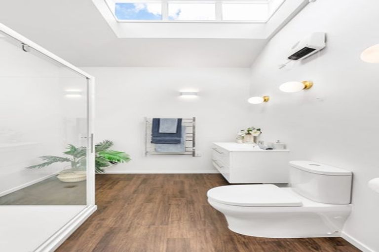 Photo of property in 4/30 Bauchop Road, Waterloo, Lower Hutt, 5011