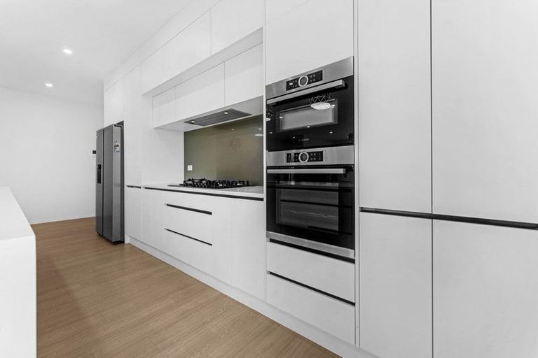 Photo of property in 2 Raymond Grace Avenue, Huapai, Kumeu, 0810