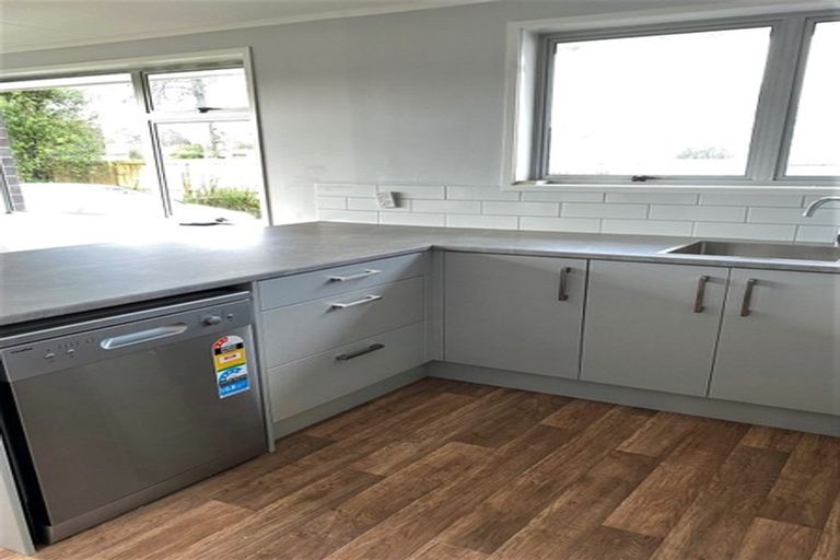 Photo of property in 1 Bailey Street, Huntly, 3700