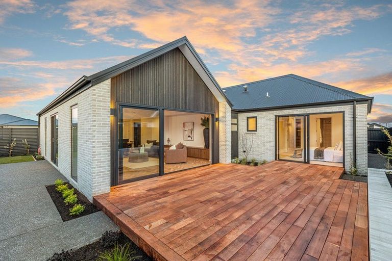 Photo of property in 34 Timara Crescent, Marshland, Christchurch, 8083