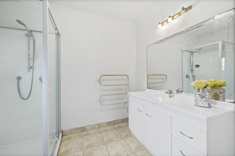 Photo of property in 10a Lambley Road, Titahi Bay, Porirua, 5022