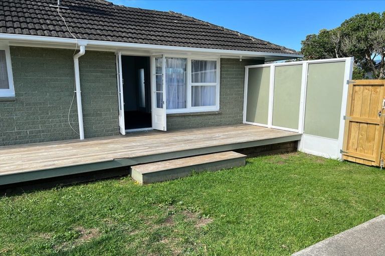 Photo of property in 1/405 Lake Road, Takapuna, Auckland, 0622