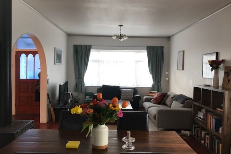 Photo of property in 9 Myrtle Crescent, Mount Cook, Wellington, 6021