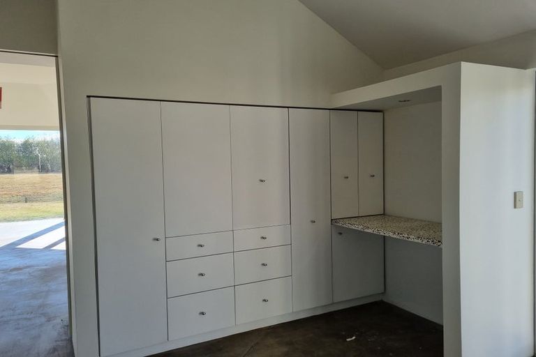 Photo of property in 70 Grays Road, Yaldhurst, Christchurch, 8042