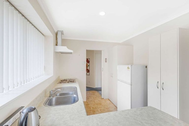 Photo of property in 20 Waitoa Street, Waiuku, 2123