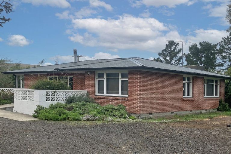 Photo of property in 3328 Christchurch Akaroa Road, Little River, 7591