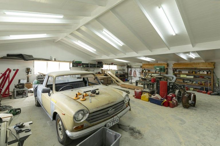 Photo of property in 512 Oaia Road, Muriwai, 0881