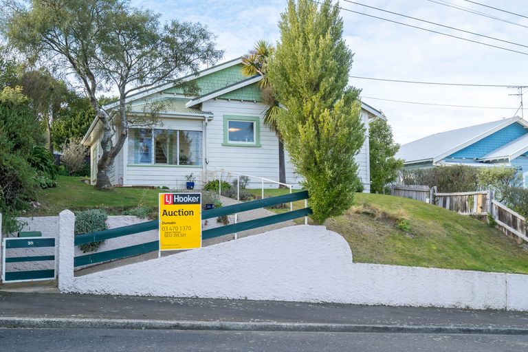 Photo of property in 35 Gamma Street, Belleknowes, Dunedin, 9011